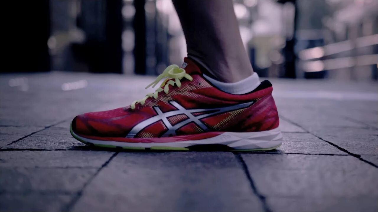 Как отличить асикс. ASICS c8a0n. ASICS Sport Style. ASICS Gel Kayano 28. Асиксы 1130.