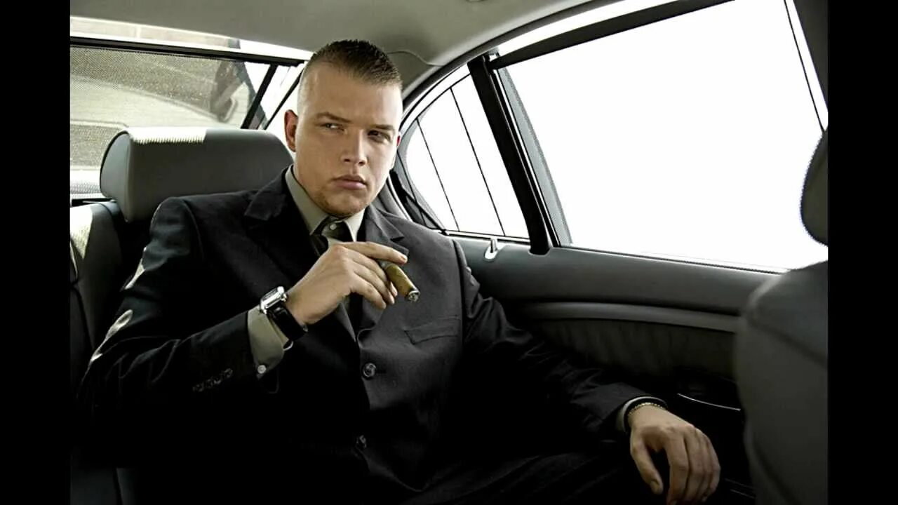 Boss official site. Kollegah. Kollegah Kokamusik. Avade босс. Сол де босса.