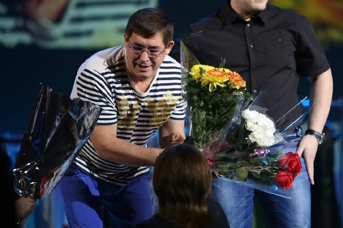 Концерт салавата фатхутдинова 2023 ижевск. Концерт салавата фатхутдинова 2015г. Концерт салавата фатхутдинова 2024 в казани. Концерт салавата фатхутдинова 2024 в казани. Салават фатхетдинов.