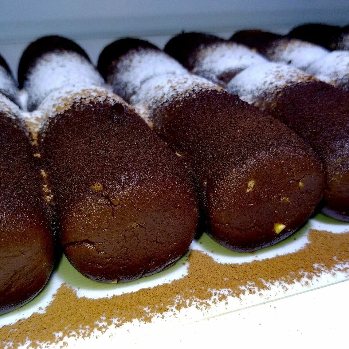 Картошка из печенья рецепт. Пирожное картошка Оникс. Пирожное картошка Энди шеф. Пирожные картошка. Пирожное картошка из печенья.