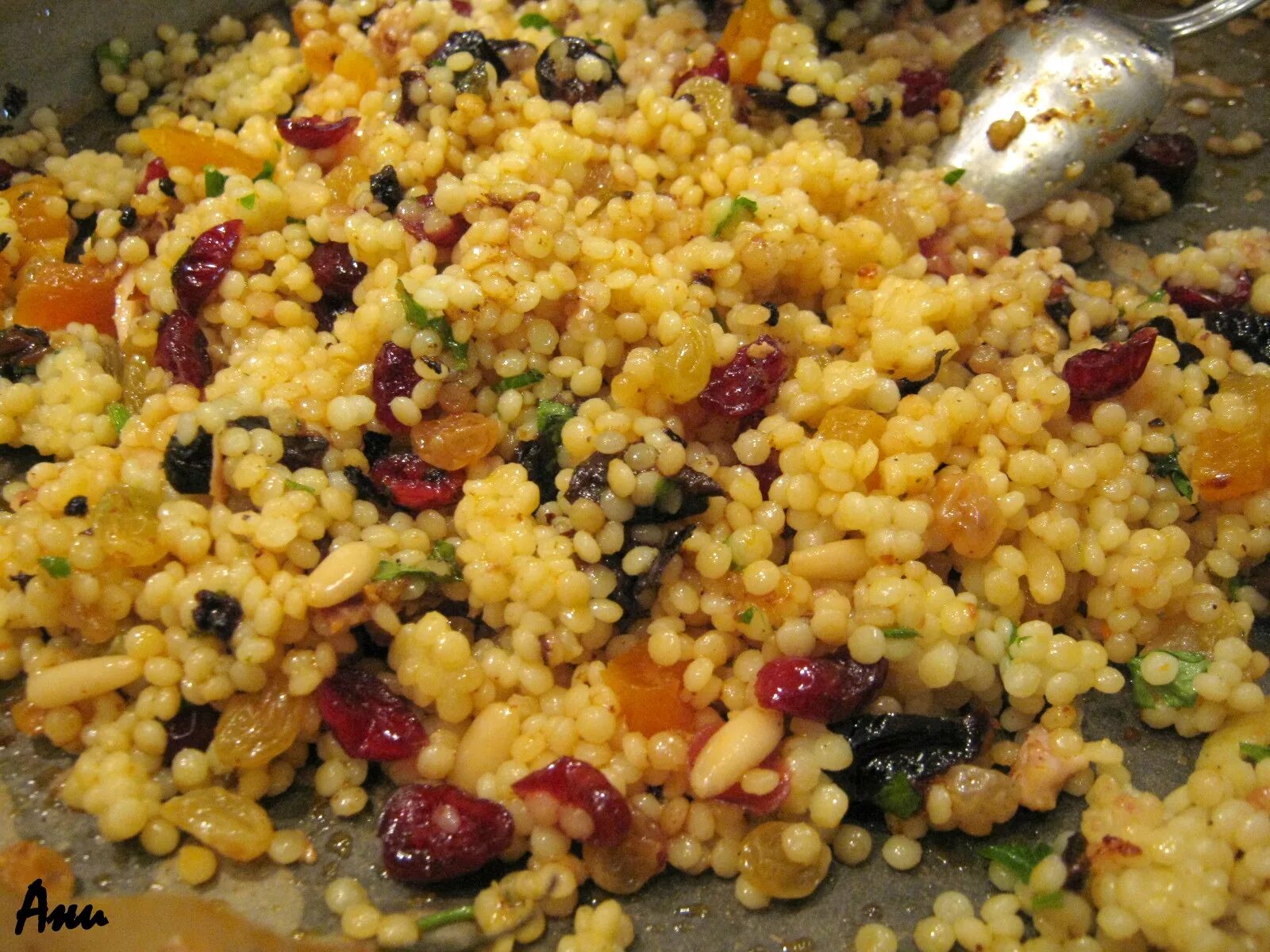 кус кус молочная каша. кус кус растение. каша с кускусом на молоке. кус кус здороведа. моют ли кус кус.