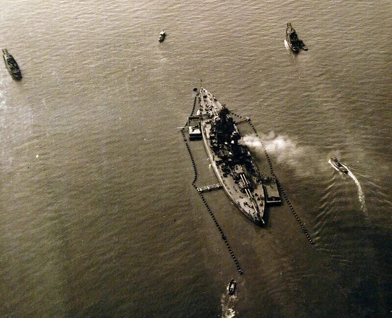 Защита от торпед. USS Colorado BB-45. Противоторпедные сети на кораблях. Противоминные сети на кораблях. Защита кораблей от торпед.
