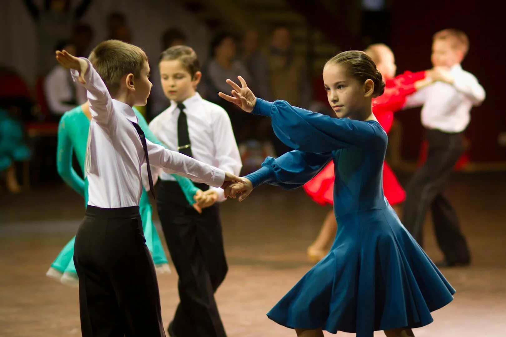 Спортивные бальные танцы. Детские бальные танцы. Спортивные танцы для детей. Школа спортивных танцев для детей.