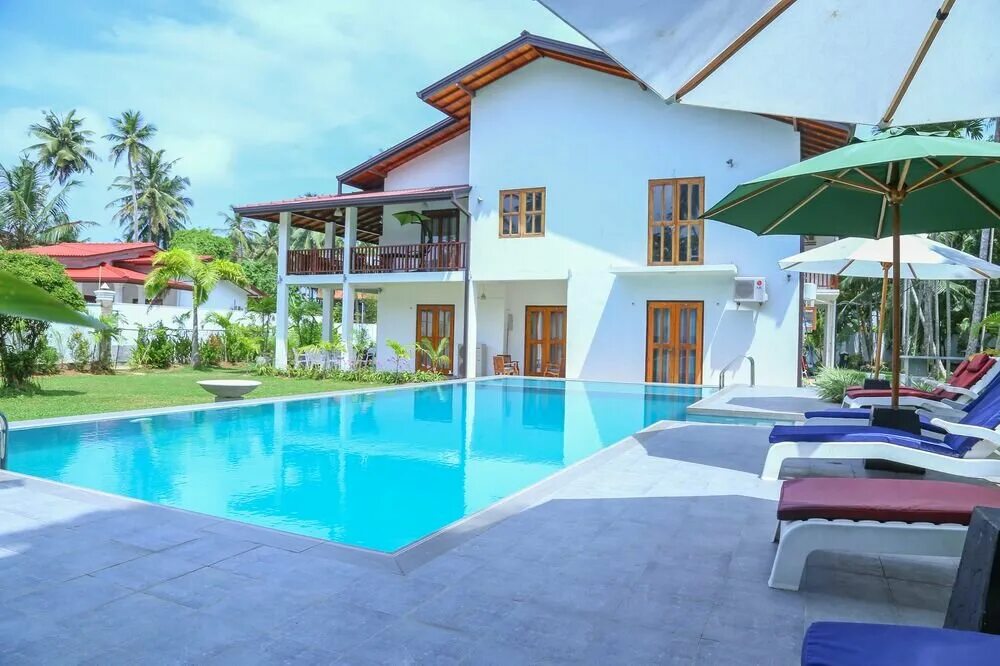 Отель хикка транс Шри Ланка. Hikka Tranz Hikkaduwa 4. Отель Hikka Beach Resort. Hikka FNR Villa 3 Хиккадува. Hikka tranz шри