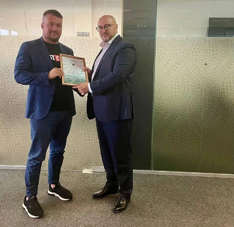 вис инжиниринг. вис инжиниринг. ооо "вис-групп". инженер на производстве. вис инжиниринг.