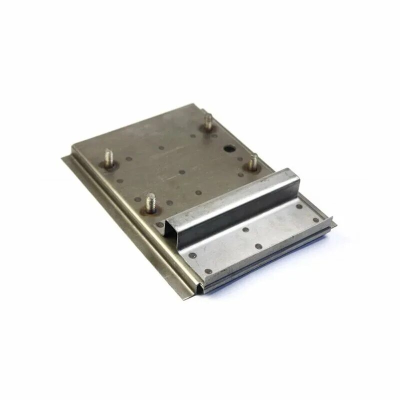 площадка реактивной тяги 2121 левая. площадка реактивной тяги 2123 нива шевроле. кронштейн для реактивной тяги нива 2123. площадка реактивной тяги. площадка крепления реактивной тяги нива 2123.