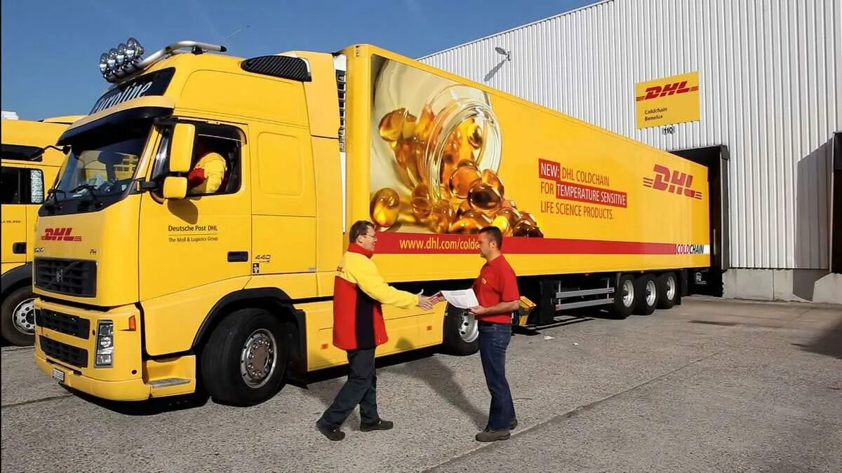 Dhl услуги. Компания dhl. Dhl машины. Компания dhl. Dhl am.