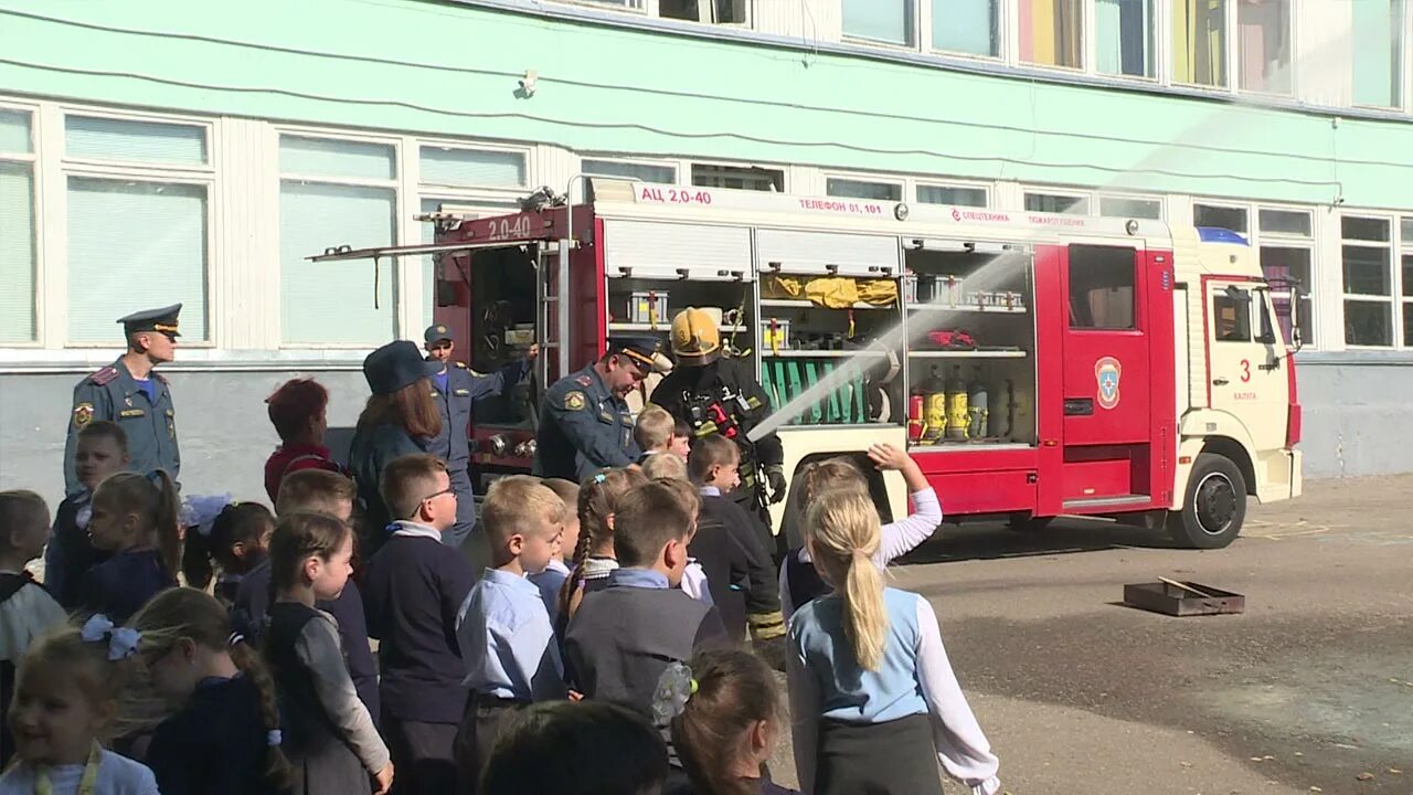 Тревога полиция. Тревога в калуге. Тревога в калуге. Полицейские сборы. Учебная тревога в колледже.