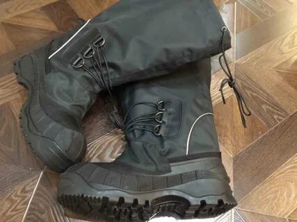 Продаю зимние сапоги