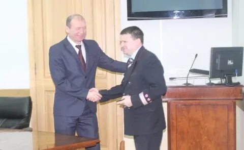 Начальник и заведующий