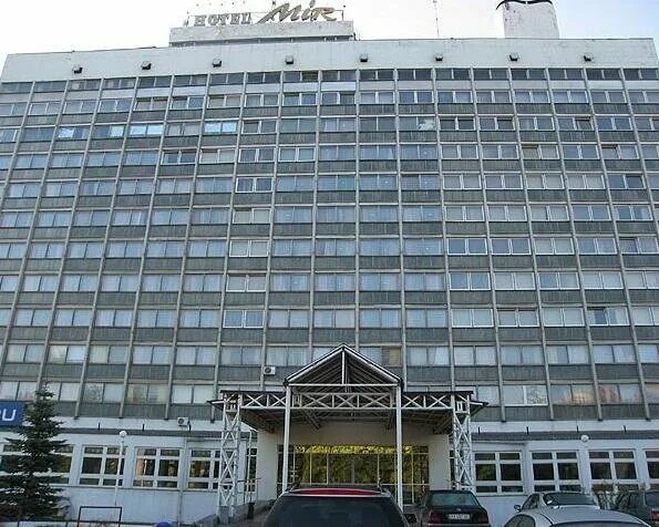 гостиница мир ленинград. отель мир киев. гостиница мир москва новый арбат. гостиница мир санкт-петербург гастелло. новый арбат 1989.