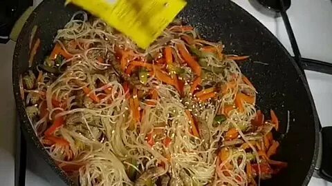 Овощи по корейски на сковороде