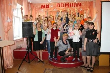 Д д ровесник. Выпускники 2019 детский дом ровесник. Детский дом ровесник мурманск. Дд ровесник новокузнецк. Иваново детский дом ровесник лежневская.