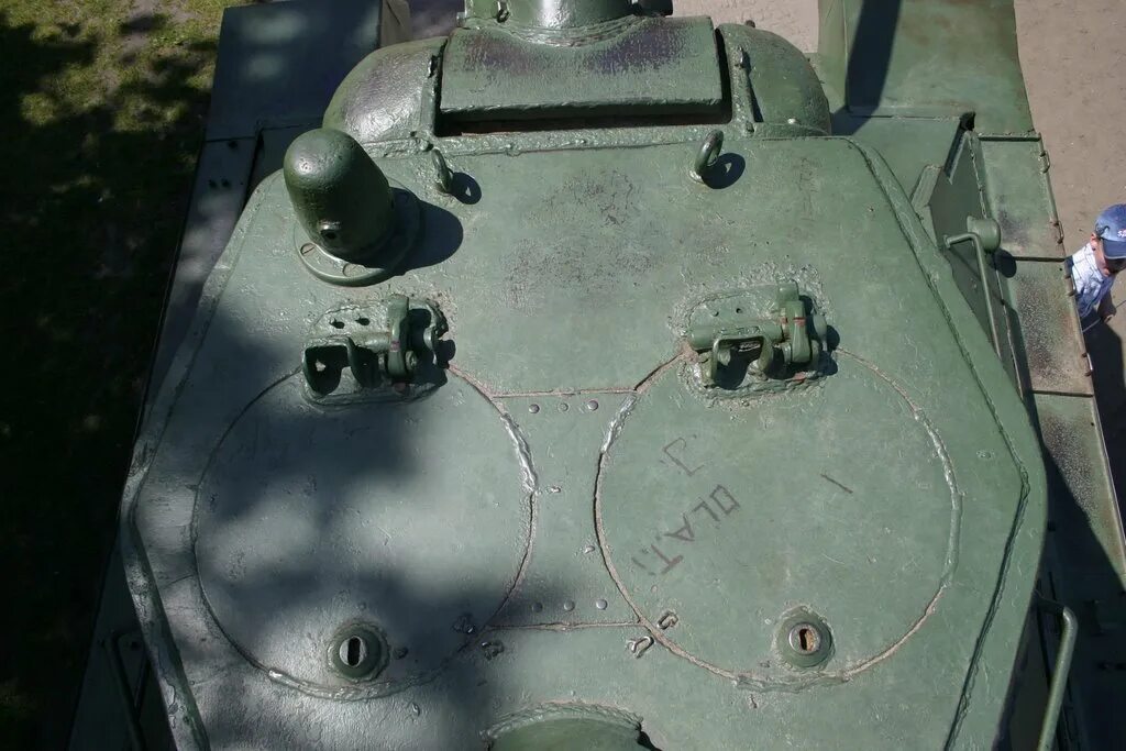 Танковый номер телефон. Номер танка. Серийный номер танка. Т-34 завода 174. Номера танков.
