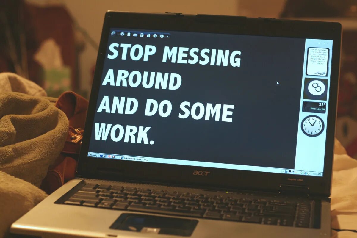 Some works. Work a some. стакан believe in and work for it. mess around. mess around with computers.