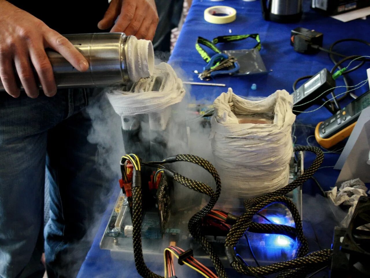 Over clocking. Оверклокед 2. overclocking. overclock 2. overclock machine.