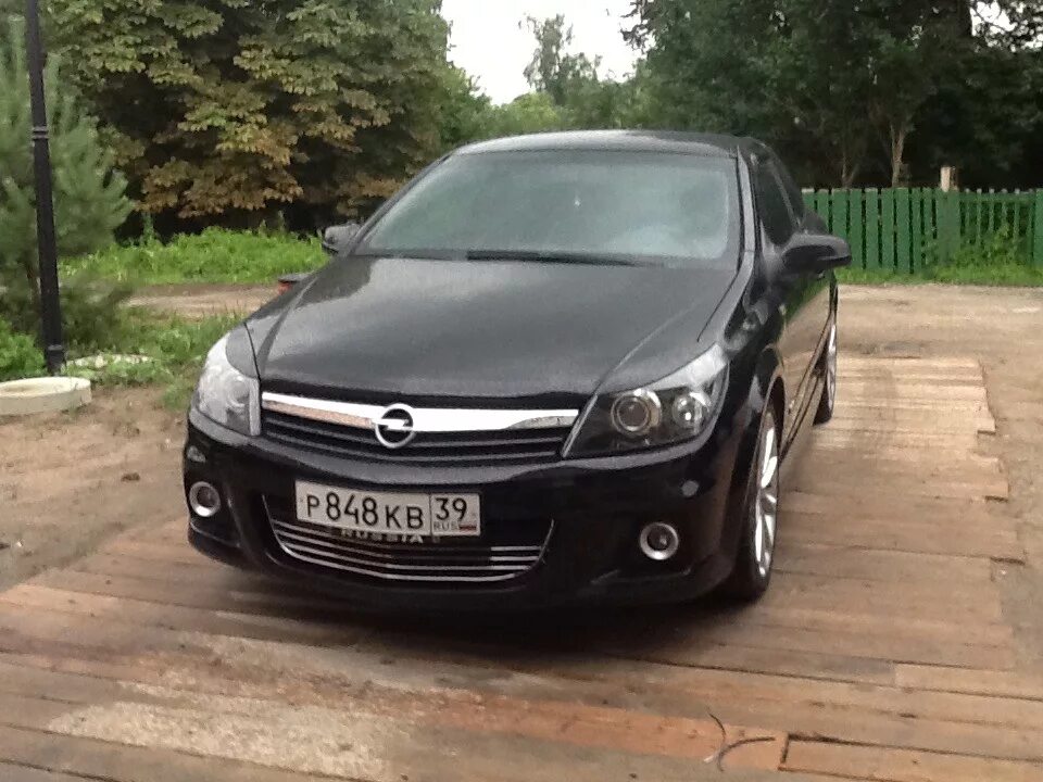 Опель антихром. Инсигния opc решетка антихром. Opel astra j антихром. Astra j антихром. Опель антихром.