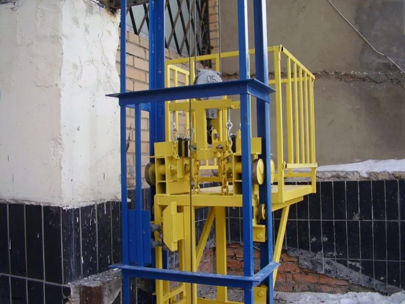 Ra 3000 мачтовый подъемник. Подъемник строительный lift2000. Строительный лифт. Подъемник мачтовый пгм 7613. Ra 3000 мачтовый подъемник.