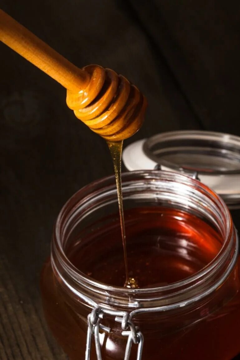 Honey dripping part