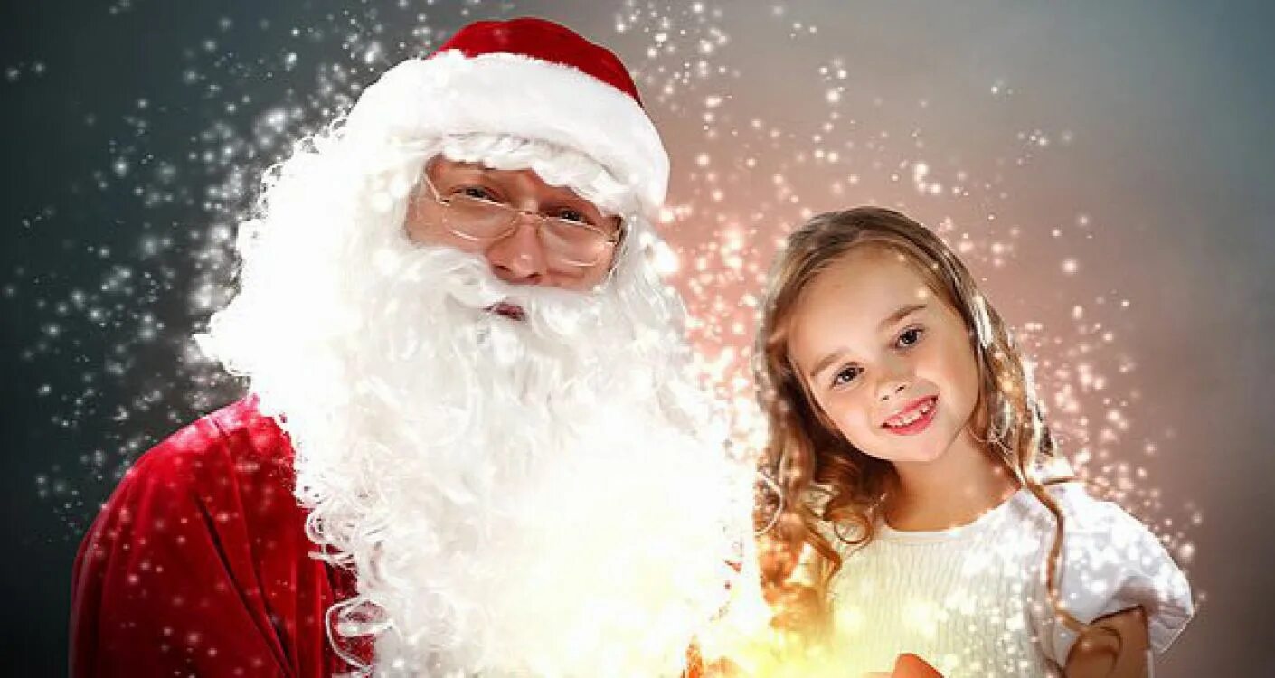 Воспитательница дед мороз. Новый год в детском саду. Новый год в детском саду. Новый год в детском саду. Дед мороз на утреннике.