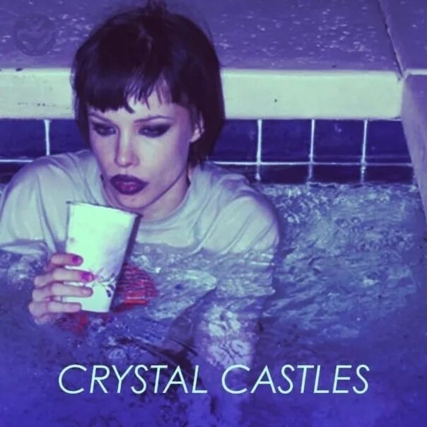 Crystal castles when i was a kid. Edith Crystal Castles. Crystal Castles transgender обложка. Crystal Castles альбом. Ethan Crystal Castles.