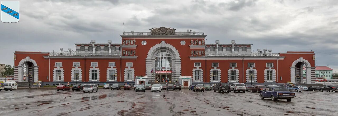 Kursk sp. Железнодорожный вокзал Курск, Курск. Здание ж/д вокзала Курск. Вокзал города Курска. Курский вокзал Курск.