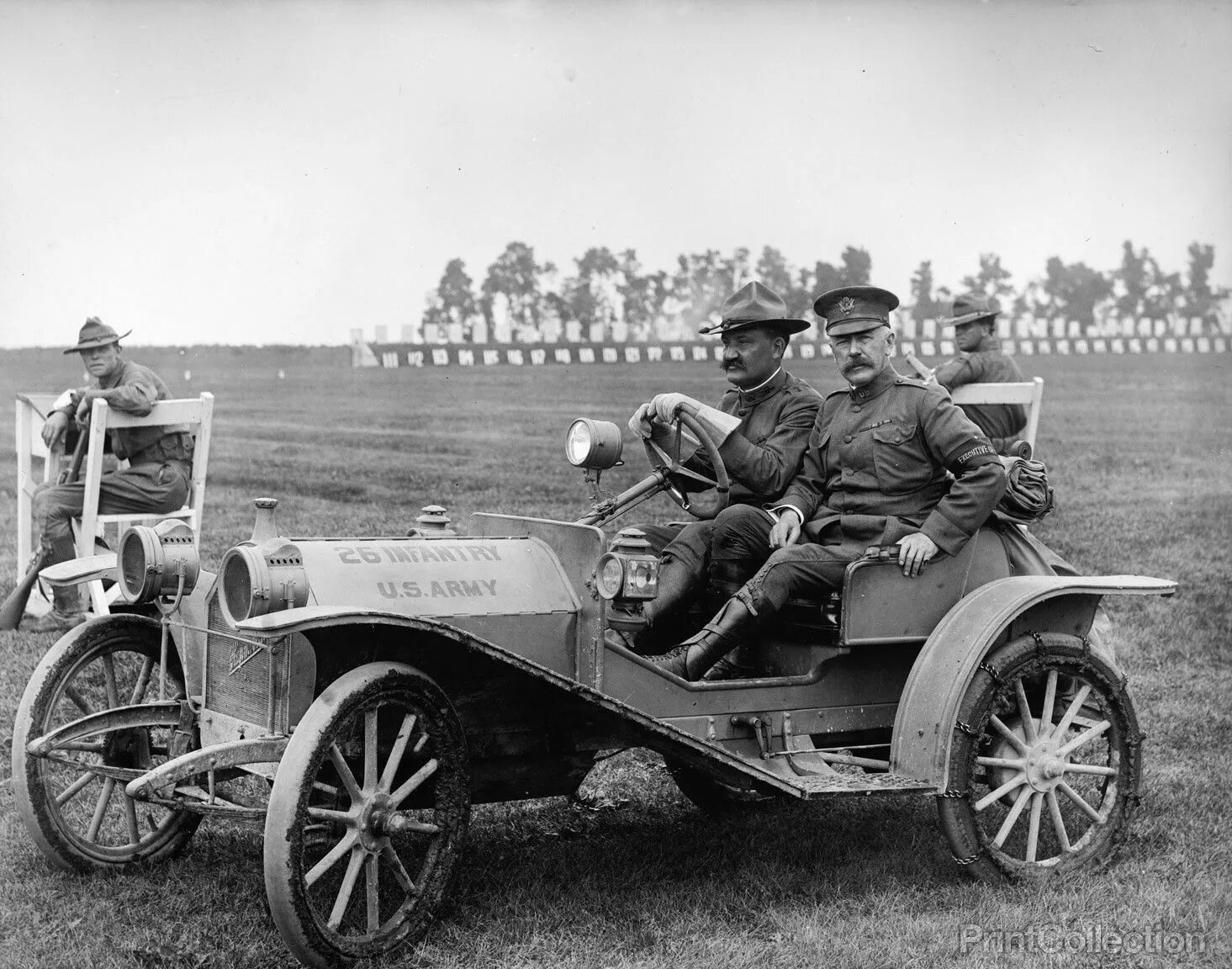 Автомобили первой мировой. Машины первой мировой. Машины 1900. Автомобили 1 мировой войны. Автомобили 1910.