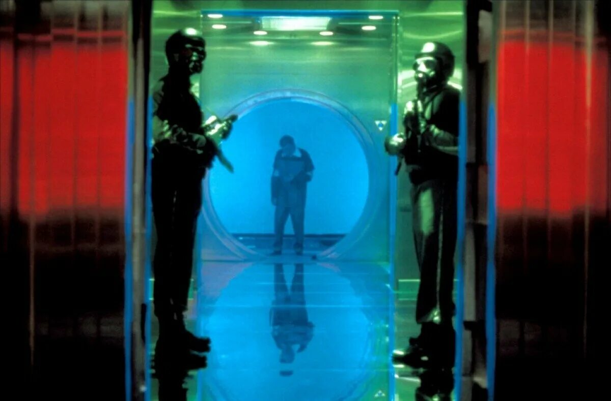 Кодер сюжет. Cypher 2002. &quot;кодер&quot; (2002) постер.