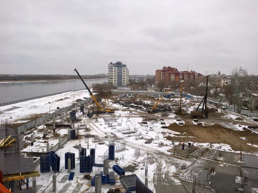 Жк парус отзывы. ЖК паруса Саратов. ЖК паруса Астрахань. Планировка паруса Астрахань. Городской курорт Астрахань.