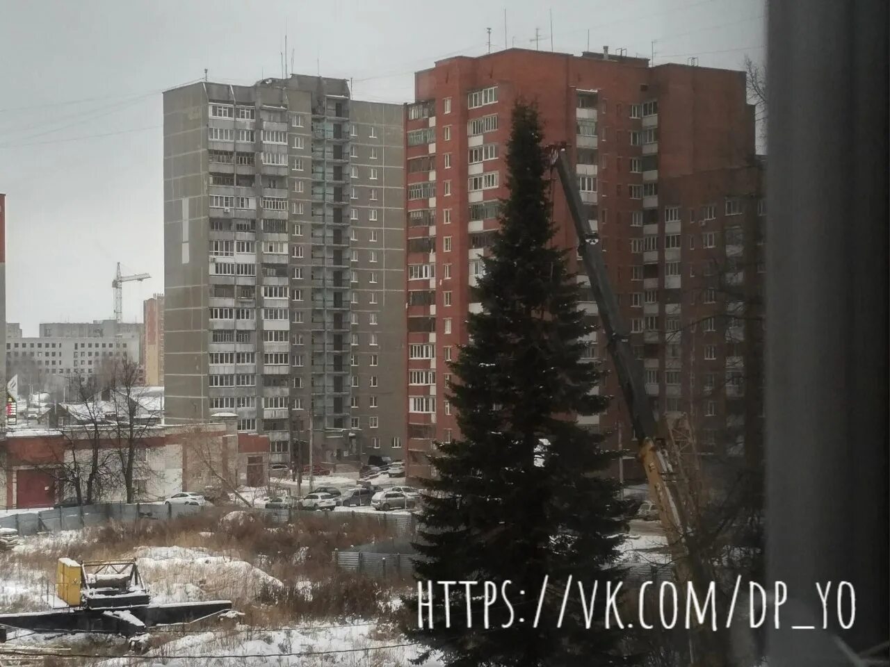 Каток марий эл йошкар-ола. Монтрезор йошкар-ола. Йошкар-ола ул кирова 11. Каток на кирова 9 йошкар-ола. Дом йошкар-ола улица кирова 11а.