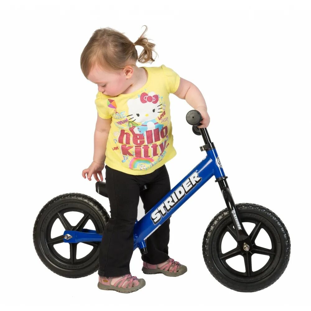 Strider беговел 12. Беговел Strider Classic. Strider 12 Classic. Strider 12 Classic и Sport. Strider Balance Bike.