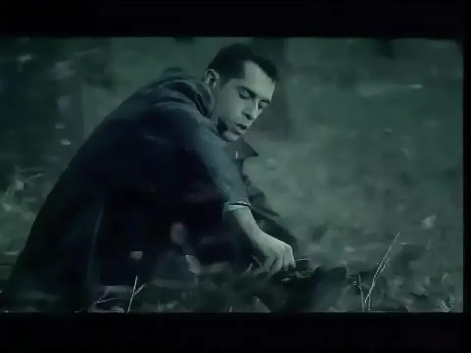 Люди больше не услышат ногу свело клип. Ногу свело 2002. Ногу свело наши юные смешные голоса. Ногу свело наши юные смешные голоса. Клип наши юные смешные голоса.
