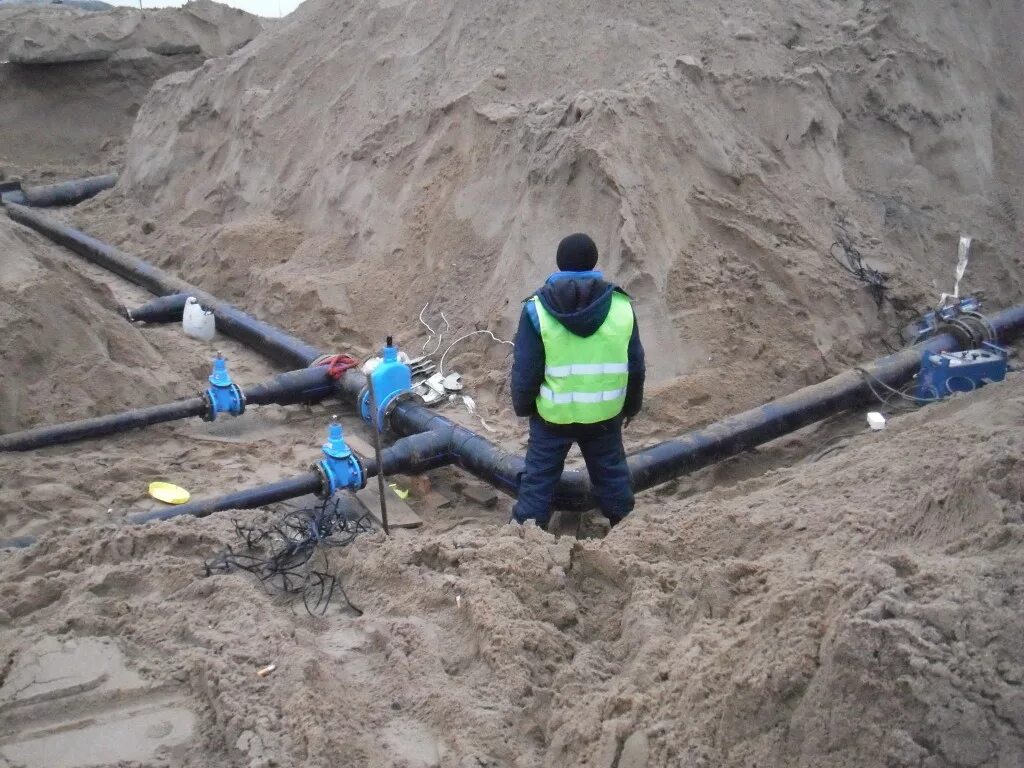 Монтаж наружного водоснабжения. Прокладка наружных сетей водопровода и канализации. Наружные сети водоснабжения. Монтаж наружных сетей водопровода.