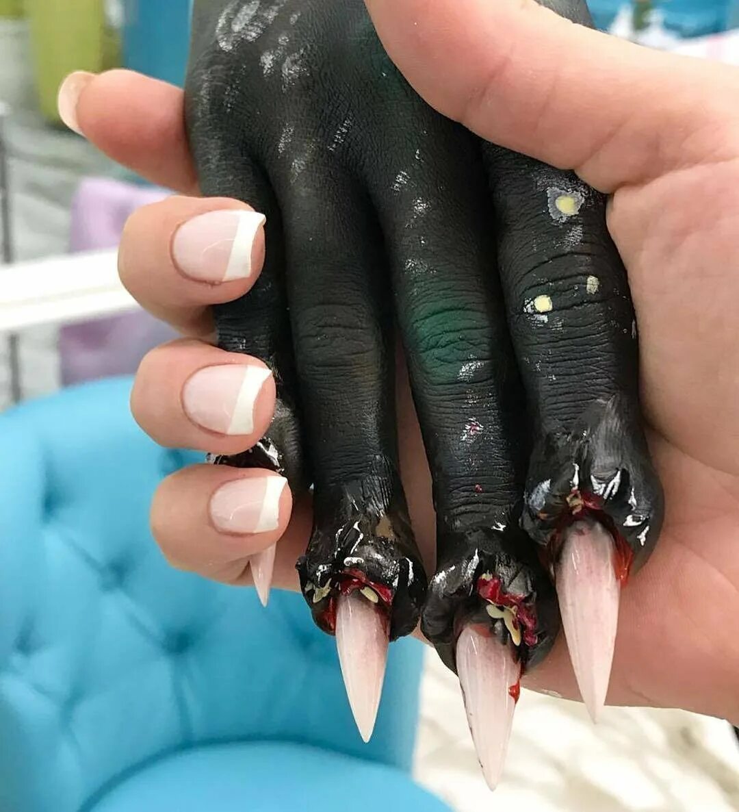 Ужасный маникюр. Ужасный маникюр. Неудачный маникюр. Ужасный маникюр. Ужасные ногти на руках.