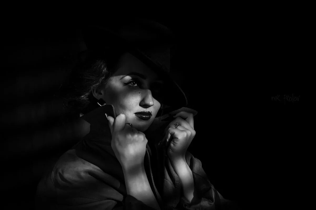 Фотосессия в стиле нуар. Стиль нуар. Фотосессия в стиле нуар. Нуар женщина. Фотосессия в стиле нуар.