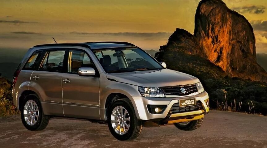 Сузуки купить 2015. Suzuki Grand Vitara 2015. Сизуки Грант гитара 2015. Сузуки Грант Витара 2015. Судзуки Гранд Витара 2014.