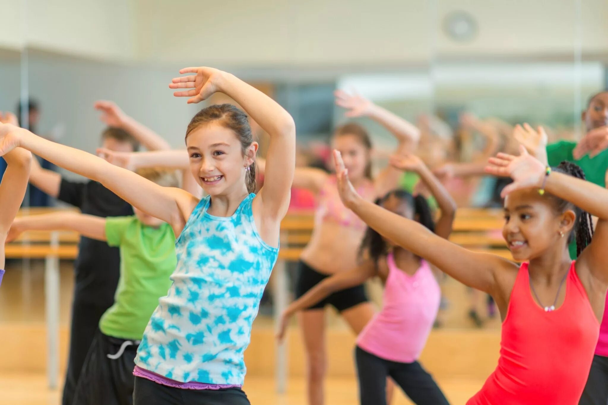 Аэробика для детей. Детские танцы. Фитбол для детей. Аэробика для детей. Детский фитнес.