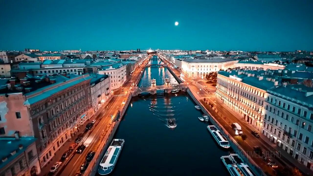 Санкт Петербург белые ночи с высоты птичьего полета. Питер Фонтанка с высоты птичьего полета.