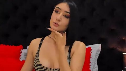 Italian strip chat (96) фото.