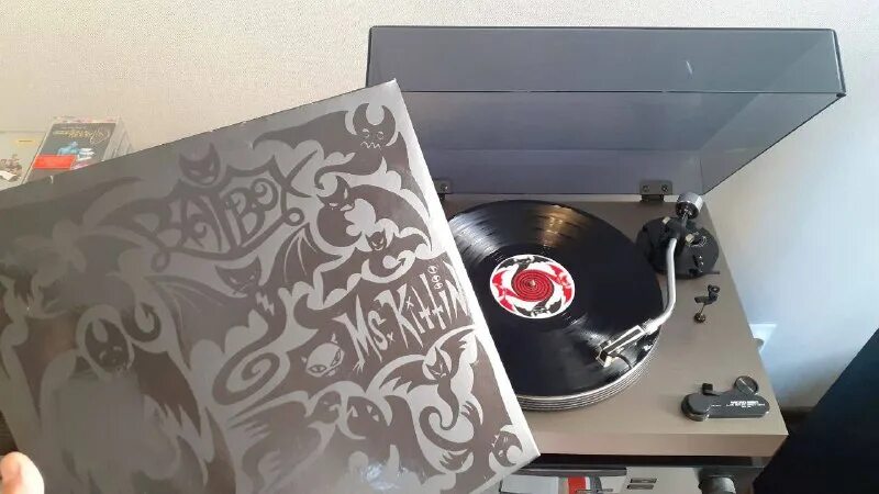 винил телеграм