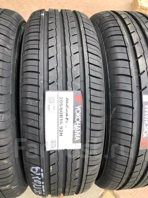 Yokohama es32 205/60r16 92h. 205/60/16 H92 Yokohama es32. 205/60r16 Yokohama BLUEARTH-es es32 92 h. Автомобильная шина Yokohama BLUEARTH es32 205/60 r16 92h летняя.