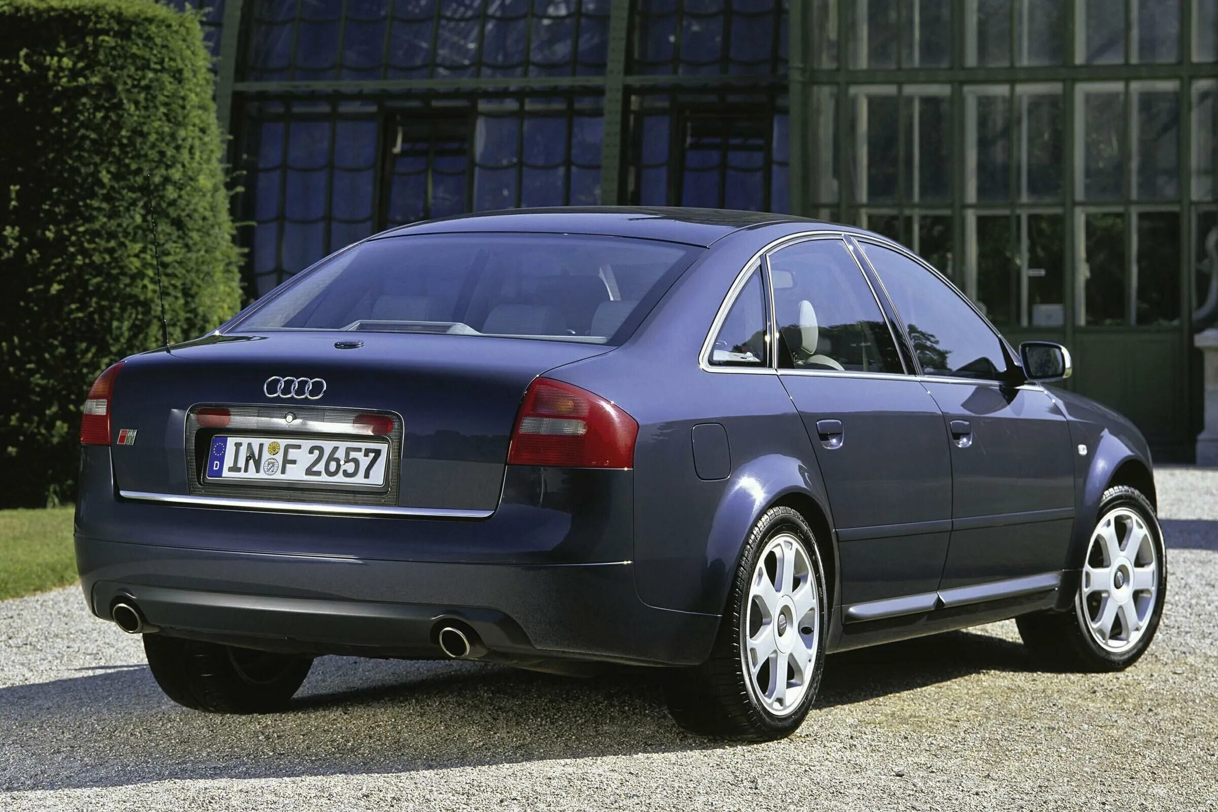 Двери a6 c5. Audi a6 c5. Audi a6 c5 1999. Audi s6 c5. Audi s6 II (c5).