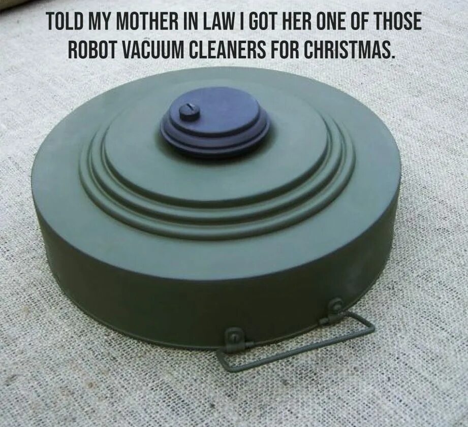 Мина тм 57. Противотанковая мина тм-57 со взрывателем мвз-57. Мина противопехотная тм 62м. Тм-89 противотанковая мина. Тм 57.