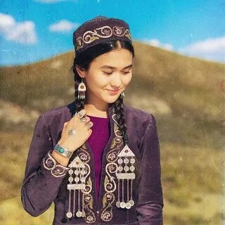 Жатын бөлмедегі аналардың интимдік фотосуреттерін онлайн режимінде қараңыз