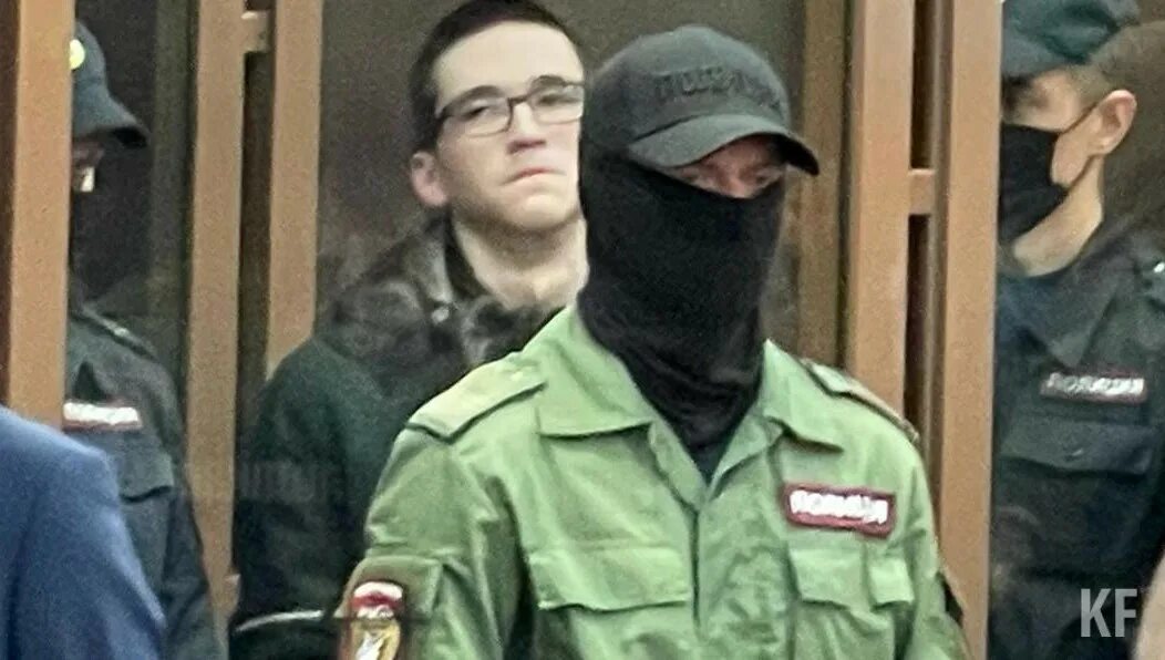 Ильназе галявиев родители. Стрелок в казани ильназ галявиев. казанский стрелок ильназ галявиев родители. галявиев ильназ ринатович. казанский стрелок ильназ.