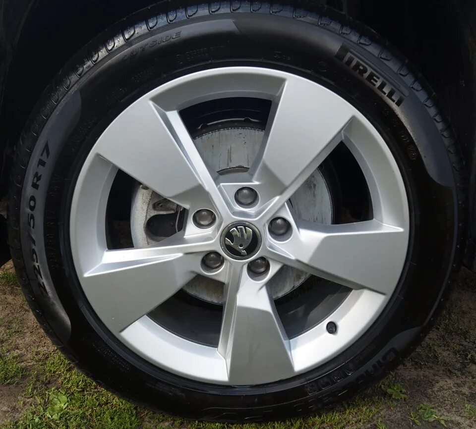 диски skoda r17 dolomite. диски на шкоду кодиак от йети. колеса skoda yeti r17. Matterhorn skoda r17. диски шкода йети r17.