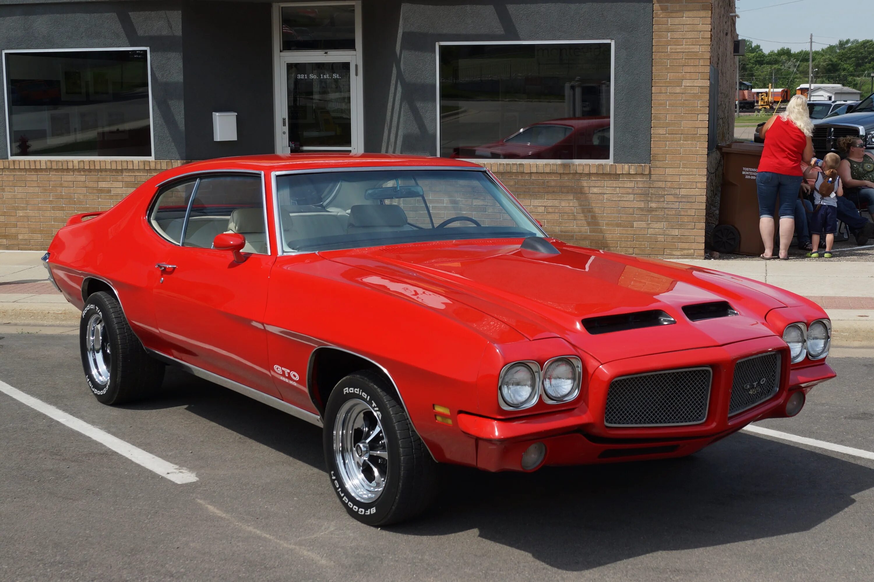 Gto tu. Pontiac GTO 1971. Pontiac GTO 1975. Pontiac GTO 1976. Pontiac GTO 1974.