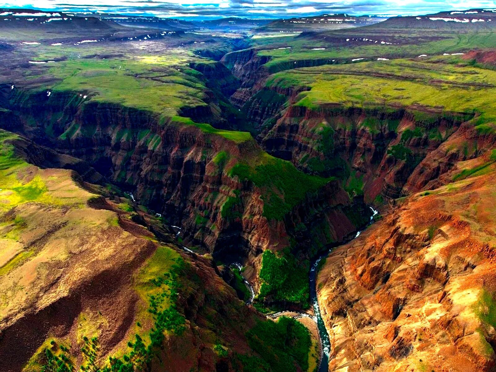 Западная плоскогорье. Средне себирьское плоскогорье. Горный хребет бангл-бангл, австралия. Равнина западно австралийское плоскогорье. Австралия северная территория.