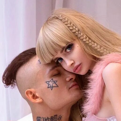 Грид герлз максим. Рашн герл тренд. Grid girls cold. Рашн герл тренд. Розовый стиль одежды.