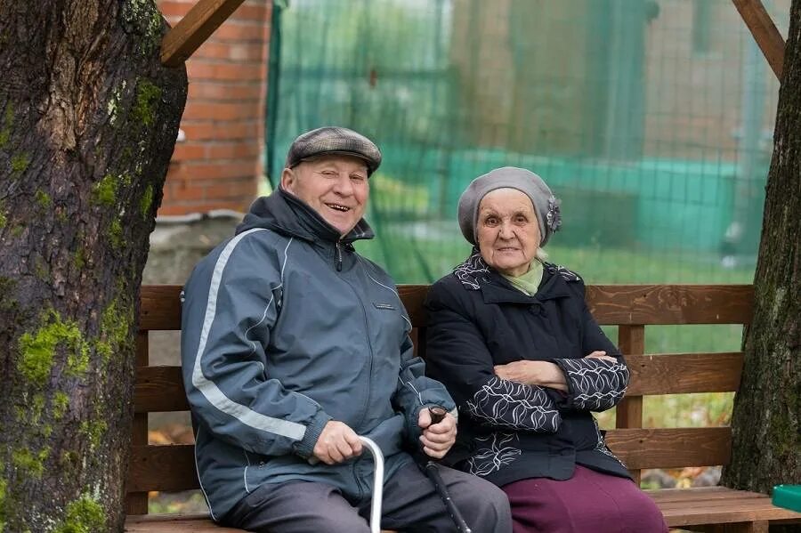 Пенсионеры имеют. Пансионат для пожилых Сергиев Посад. Ранние пенсионеры. Квартира пенсионера Россия. Пансионат для пожилых людей в Нижегородской области на Бору.